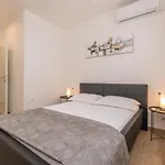 Apartment Bonaca - 10m To The Sea *