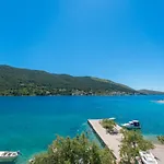 Bonaca - 10m To The Sea