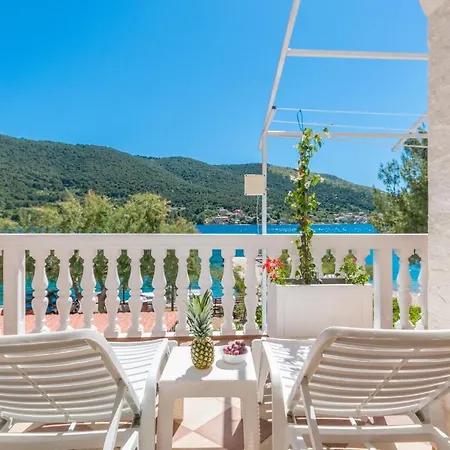 Apartment Bonaca - 10m To The Sea *