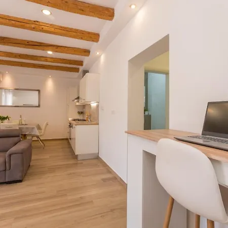 Bonaca - 10m To The Sea Apartment