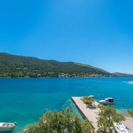 Bonaca - 10m To The Sea