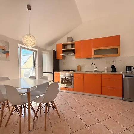 Apartment Bonaca - 10m To The Sea *